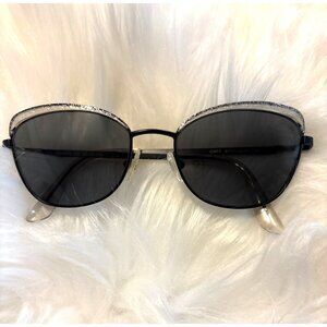 Cafe Boutique 135 Black Cat Eye Sunglasses With Glitter Detail preowned READ!